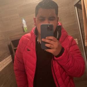 Meet your Posher, Daniel